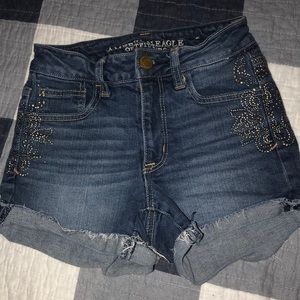 Women’s 00 high waisted American Eagle shorts